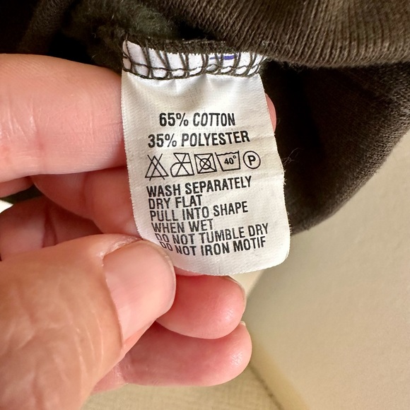 HOODED IRISH SWEATSHIRT WITH “ kangaroo pouch” by LIVE FOR RUGBY - Picture 9 of 14